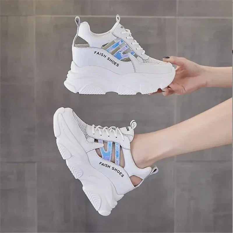AIRY – Ultra-Light White Sneakers with Wedge Comfort"