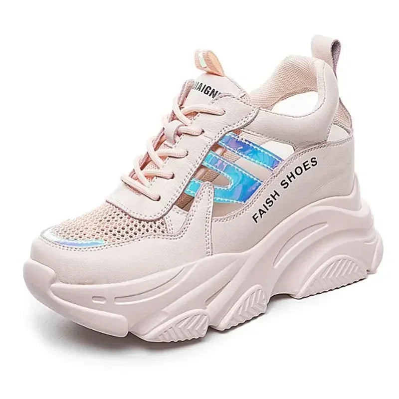 AIRY – Ultra-Light White Sneakers with Wedge Comfort"